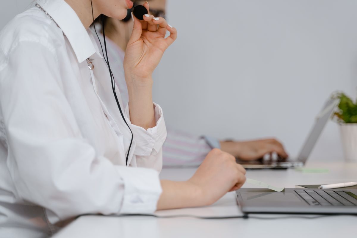 Quelle solution VoIP pour une permanence téléphonique à distance ?